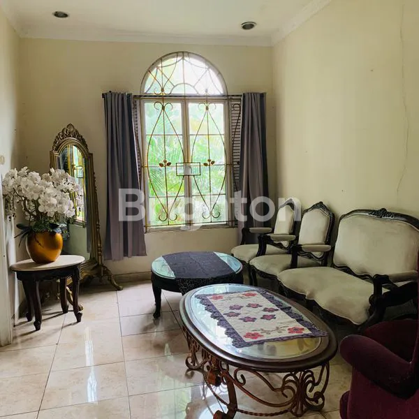 image TURUN HARGA RUMAH MEWAH FULL FURNISHED JATI KOTA WISATA CIBUBUR JAWA BARAT (1)