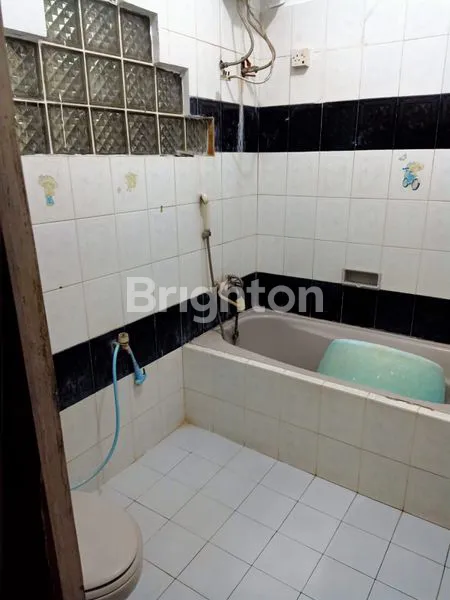 image RUMAH DI KOMPLEK BUMI MAKMUR (8)