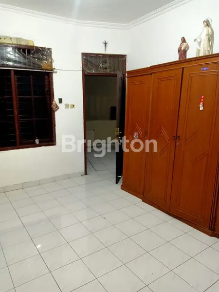 image RUMAH DI KOMPLEK BUMI MAKMUR (7)