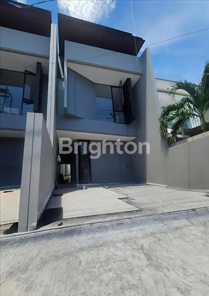 image RUMAH 2 LANTAI BARU GRESS ORIENTASI SELATAN DI PANDUGO DEKAT UPN MERR DAN RUNGKUT INDUSTRI SURABAYA (1)