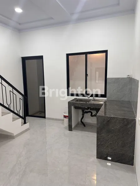 image RUMAH BARU 3 LANTAI – TANJUNG DUREN BARAT  JAKARTA BARAT \UD83C\UDF1F (5)