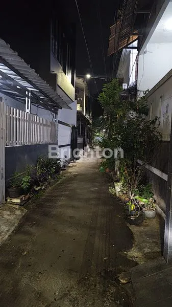 image JUAL CEPAT RUMAH DI TANJUNG DUREN JAKARTA BARAT (8)