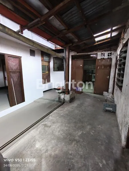 image RUMAH LUAS 322M² DI BENDUL MERISI, DEKAT HANG TUAH (5)