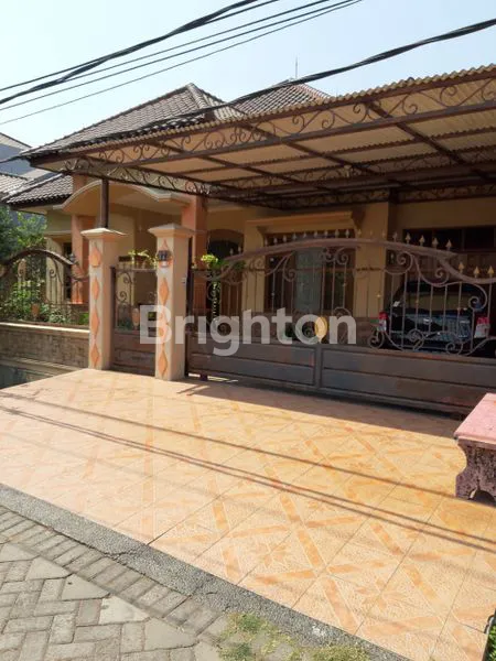 image RUMAH MEWAH 4+1 KT AKSES TOL WARU (7)