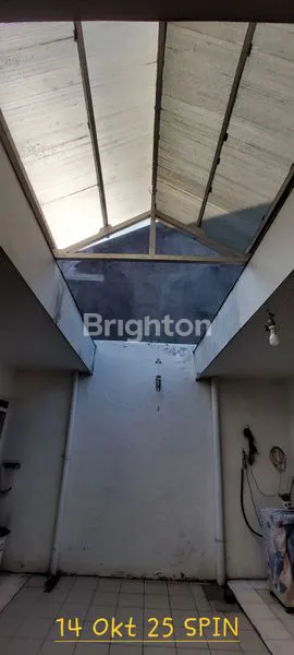 image RUMAH LEGENDA SEJAK TAHUN 1984 DEKAT KAMPUS ABM DAN DAERAH SUHAT MALANG  (7)