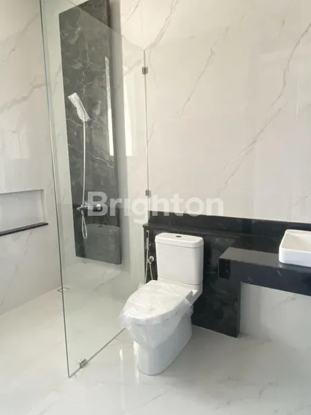 image RUMAH WATERFRONT HIGH SPECS MATERIALS SUPER BAGUSSS (8)