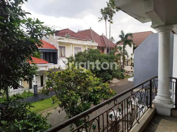 image RUMAH SIAP HUNI DI ISTANA DIENG MALANG (2)