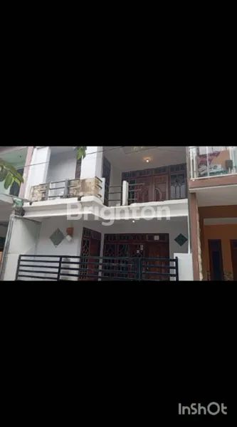 image DIJUAL RUMAH 2 LANTAI DI PERUMAHAN SAWOJAJAR KOTA MALANG (2)