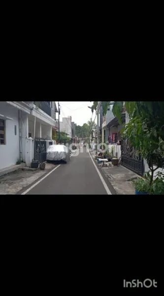 image DIJUAL RUMAH 2 LANTAI DI PERUMAHAN SAWOJAJAR KOTA MALANG (3)