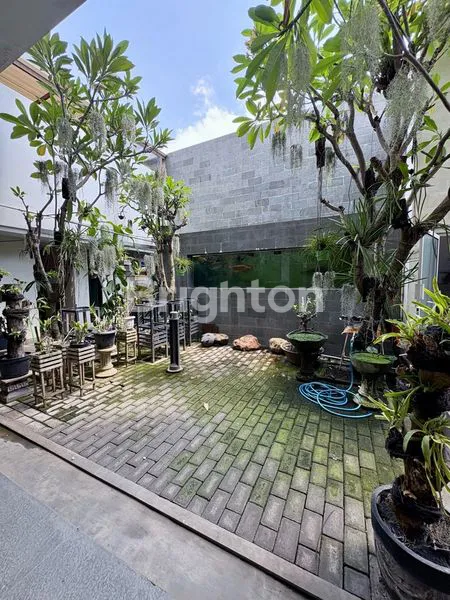 image RUMAH MEWAH FULL MARMER TURUN HARGA DI GRAHA NATURA (2)