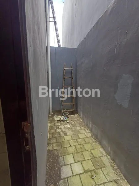 image RUKO STRATEGIS KEROBOKAN, 2 LANTAI SHM (8)