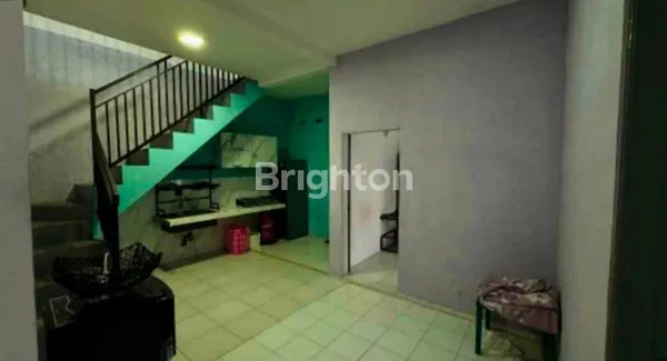 image RUMAH 2 LANTAI FULL FURNISH MURAH AREA MERJOSARI (8)