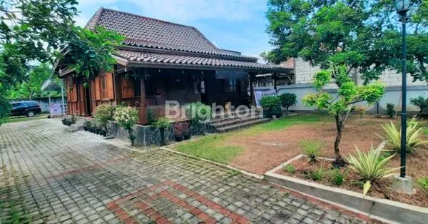 image RUMAH MEWAH FULL KAYU JATI DI SEMARANG TIMUR (2)