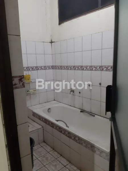 image RUMAH SIAP HUNI PESANGGRAHAN JAKARTA SELATAN (7)