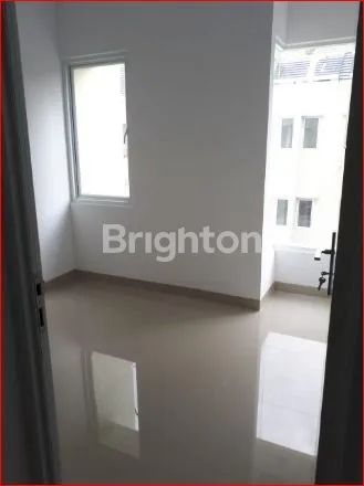 image RUMAH SIAP HUNI BINTARO, 3KT 2KM, SHM (2)