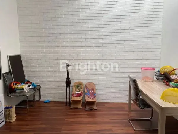 image SERPONG GREEN PARK - 2½ LANTAI - SIAP HUNI (6)