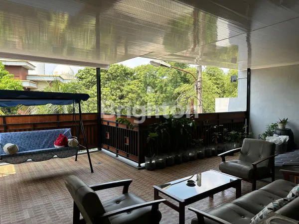 image RUMAH CANTIK NYAMAN 2 LANTAI DI LIMUS PRATAMA REGENCY (8)