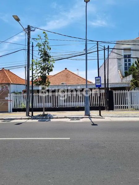 image RUMAH STRATEGIS LT 525M² DI JL. KARTINI (1)