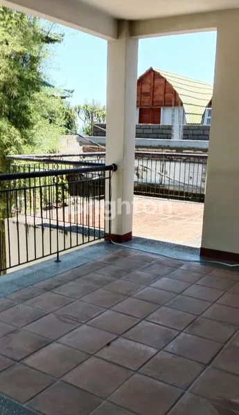 image GEDUNG ROOFTOP 2,5 LANTAI VIEW LAUT, DI JL. UTAMA ULUWATU JIMBARAN (6)