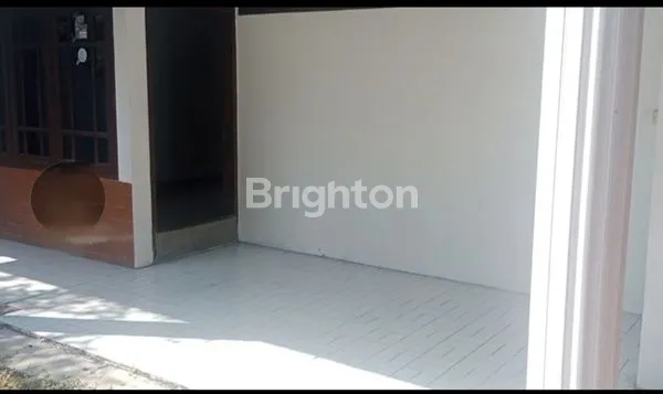 image RUMAH DI TENGGILIS (2)