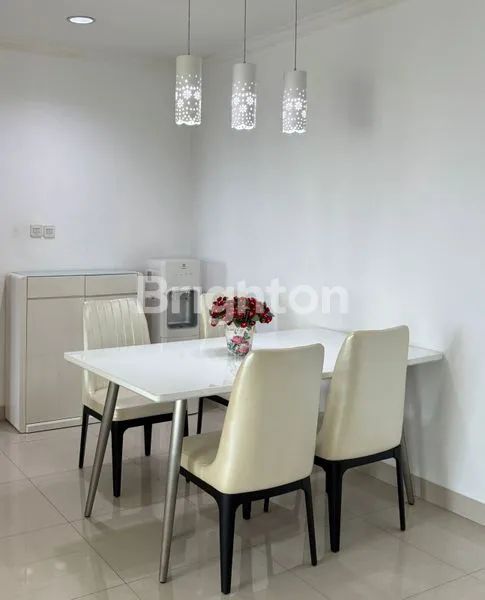 image APARTEMEN SEMANGGI – UNIT BAGUS DAN RAPI DI GATOT SUBROTO, JAKARTA SELATAN (2)