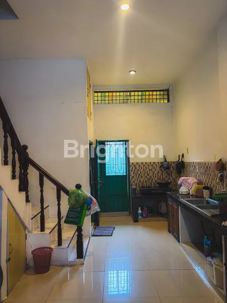 image RUKO 3 LANTAI SIAP HUNI DI MEDAN TEMBUNG (4)