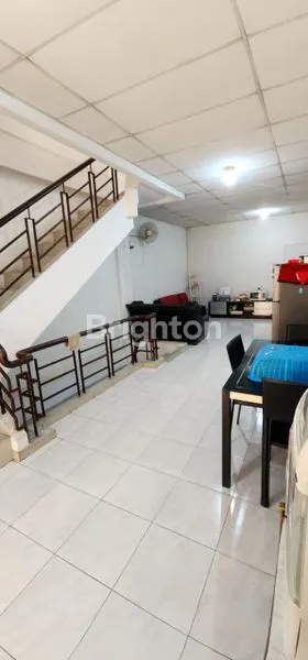 image RUKO GRAND SURYA TAMAN SURYA JAKARTA BARAT 3 LANTAI SIAP PAKAI (2)