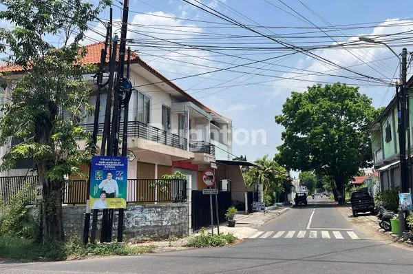 DIJUAL TANAH RUMAH DAN TOKO