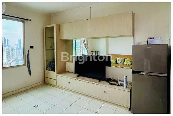 APARTEMEN SEMANGGI – FULLY FURNISHED, LANTAI TINGGI DENGAN VIEW KOTA JAKARTA\N