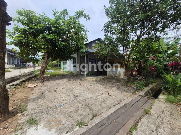 image RUMAH KAYU HOOK 96M² DI JL. REVOLUSI (1)