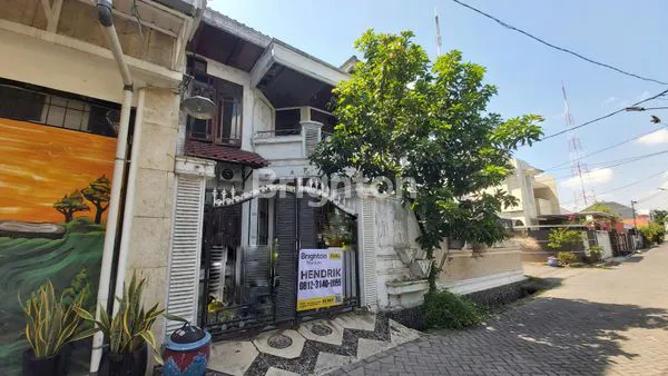 image RUMAH VINTAGE, SIMPANG DARMO PERMAI SELATAN. DEKAT TOL SATELIT. DEKAT MALL PTC. (1)
