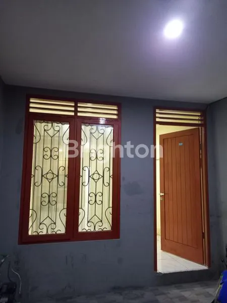 image RUMAH MINIMALIS HARGA TERJANGKAU PUNYA GARASI MOBIL (8)