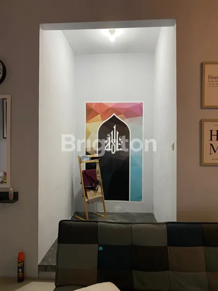 image RUMAH SIAP HUNI BAGUS DAN TERAWAT FULL FURNISHED SAFIRA REGENCY MENGANTI (8)