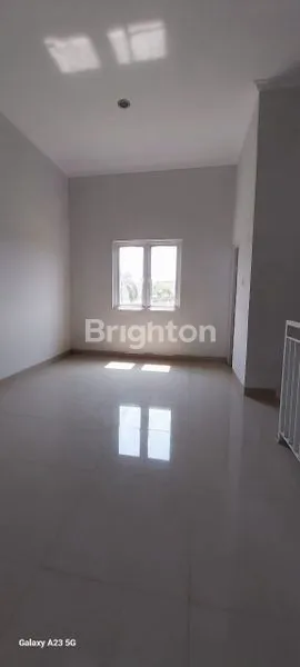 image DIJUAL RUMAH TOWN HOUSE (2)