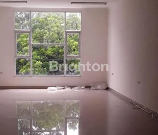 RUKO TIGA LANTAI SIAP USAHA STRATEGIS SAYAP BUAH BATU BANDUNG