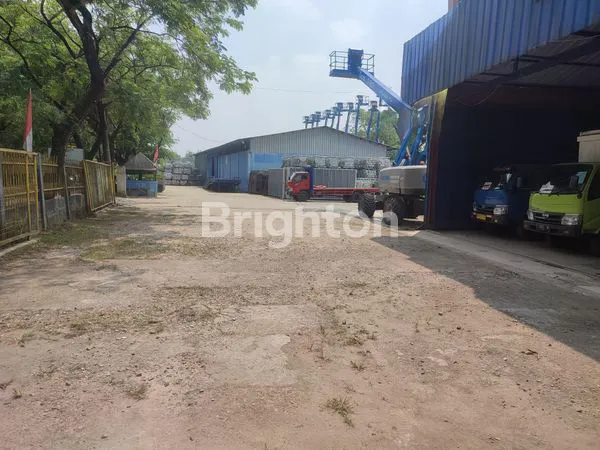 image GUDANG PREMIUM 500M² + TANAH 6000M² DI SERPONG BSD, AKSES KONTAINER (2)