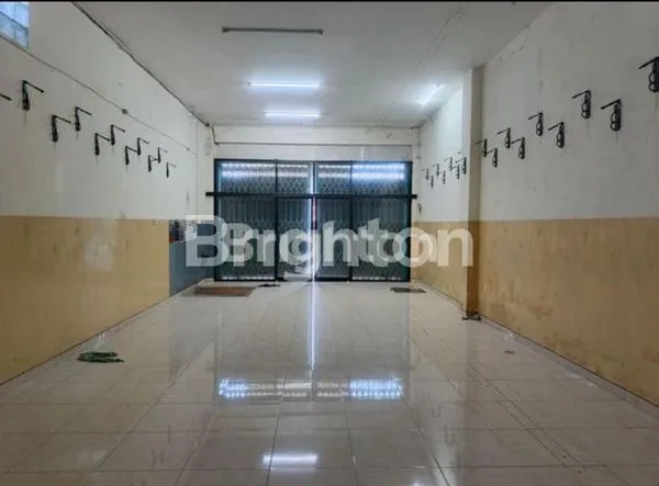 image RUKO 3 LANTAI SIDOARJO, LT 144M² STRATEGIS (1)