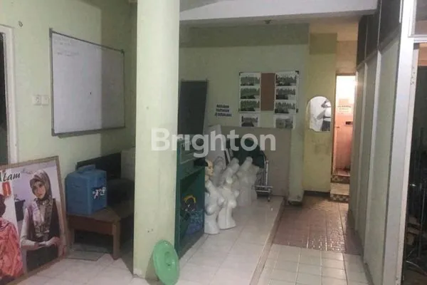 image RUMAH USAHA JAMBANGAN, MASIH AKTIF WORKSHOP GARMEN (8)