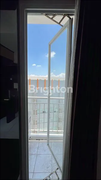 image DIJUAL APARTEMEN STUDIO BERKLEY (8)