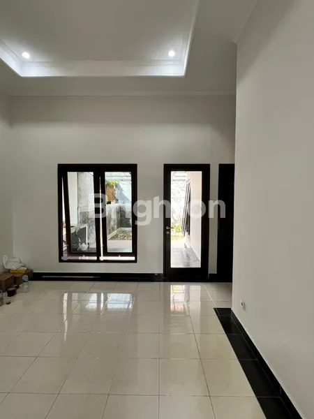 image RUMAH KARANGSARI GUNUNG CATUR, DENPASAR BARAT BEBAS BANJIR BARU RENOVASI DEKAT KEBO IWA (6)