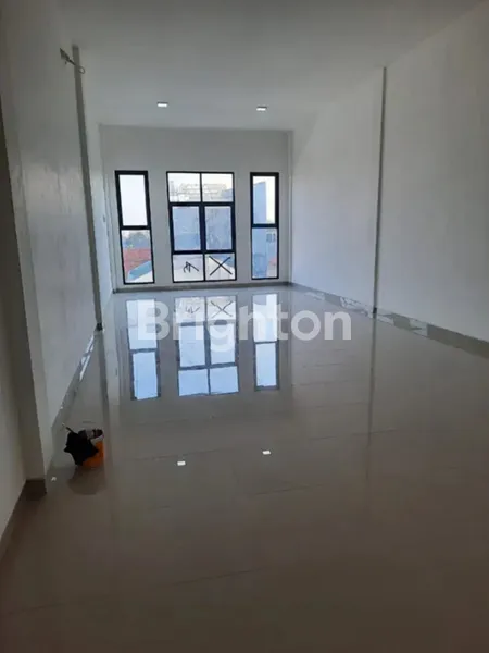 image DISEWAKAN 2 RUKO JEJER BARU GRESS LOKASI STRATEGIS JALAN PUCANG ANOM (7)