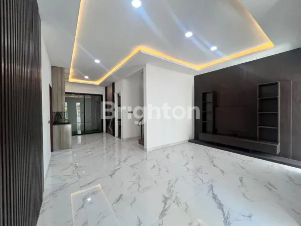 image RUMAH CITRALAND TAMAN PUSPA RAYA ( TPR ) SURABAYA BARAT BARU RENOVASI ! CIAMIK LIKE NEW (7)