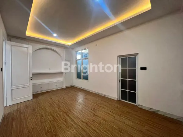 image RUMAH CITRALAND TAMAN PUSPA RAYA ( TPR ) SURABAYA BARAT BARU RENOVASI ! CIAMIK LIKE NEW (5)