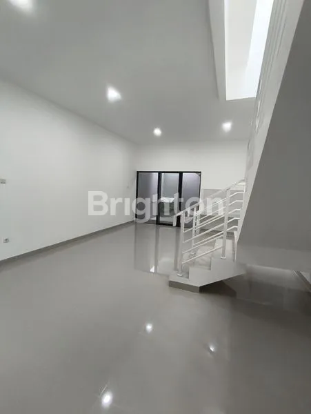 image RUMAH BARU SIAP HUNI , MERUYA (7)