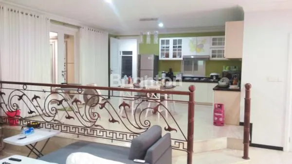 image TURUN HARGA !! RUMAH MEWAH 2 LANTAI DI REGENCY 21 GALAXY - SHM SIAP HUNI (3)