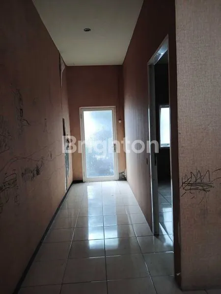 image RUKO 2 LANTAI LEBAR 5 DI DEKAT ALUN-ALUN KOTA BATU MALANG (3)