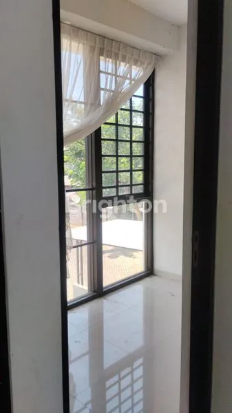 image RUMAH 2 LANTAI MURAH DI SHOJILAND SIDOARJO (5)