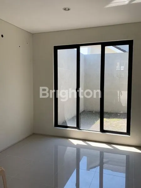 image JUAL RUMAH BARU GRESS TERAWAT NORTHWEST LAKE (2)