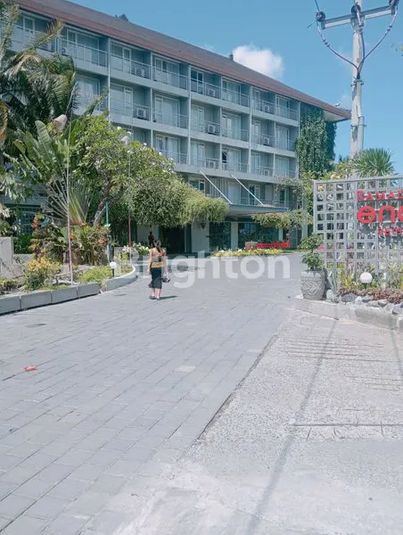 image TANAH PREMIUM DI SEMINYAK DEKAT KE HOTEL RAMADA ENCORE LINGKUNGAN SUDAH KOMPLEK VILLA (3)