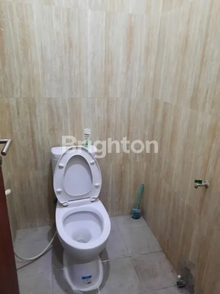 image RUKO 3 LANTAI AREA BISNIS DIGATOT SUBROTO TENGAH DENPASAR (8)